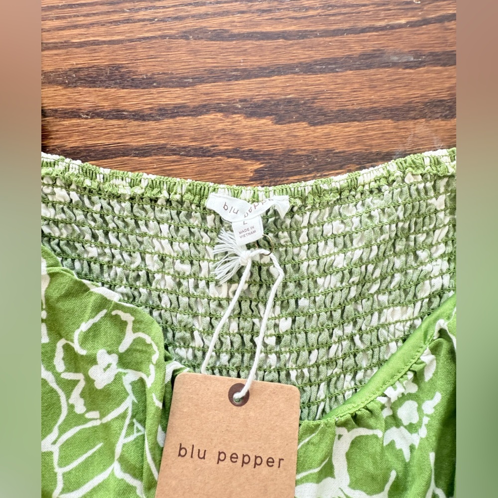 NWT Blu Pepper Floral Dress - Picture 2 of 9